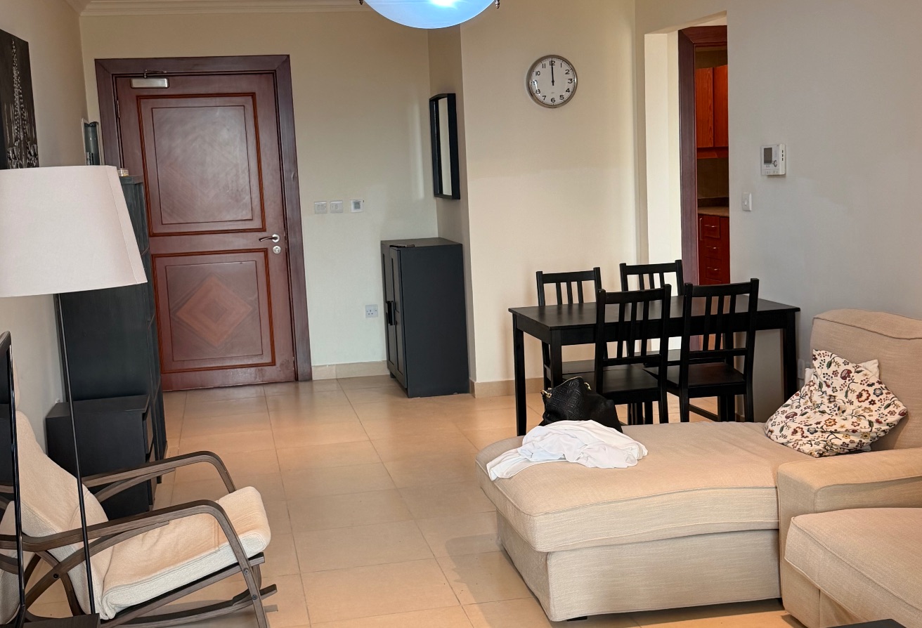 Beautiful 1BR | Porto Arabia | Ready Now