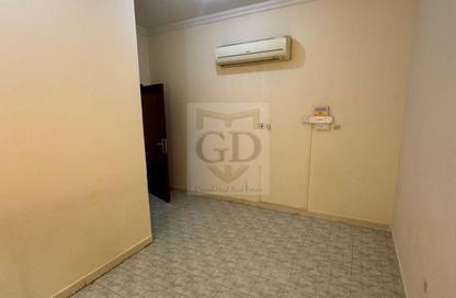 Apartment - 1 - 1 for rent in New Al Ghanim - Al Ghanim - Doha