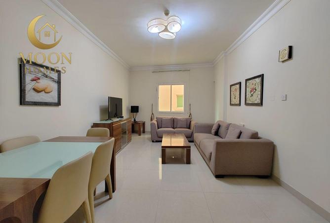 52133756 - Property Image 2