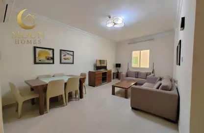 Apartment - 2 Bedrooms - 2 Bathrooms for rent in Umm Ghuwalina - Umm Ghuwailina - Doha