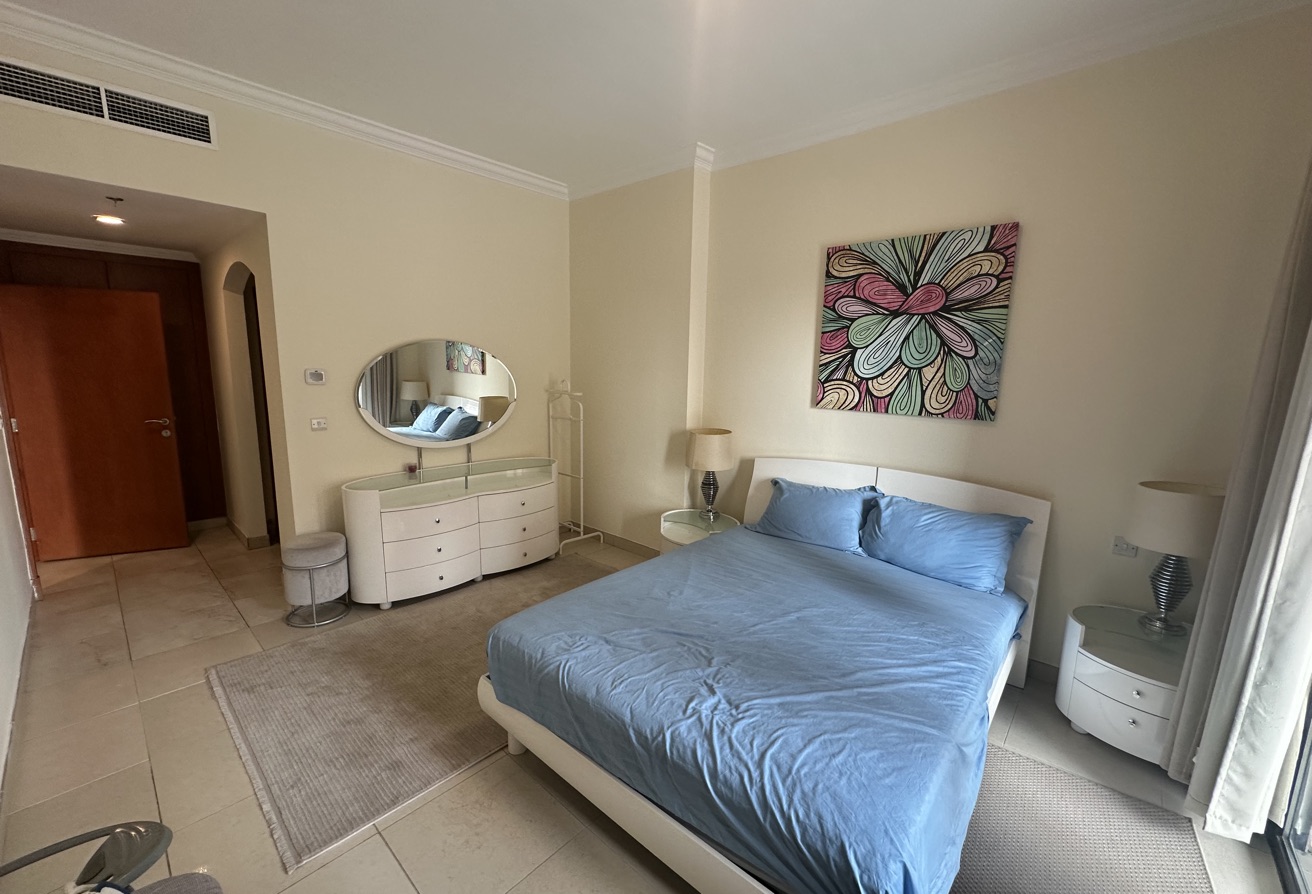 1 Bedroom Fully Furnished Marina View thumbnail 2