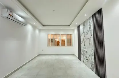 Apartment - 2 Bedrooms - 3 Bathrooms for rent in Somerset Al Mansoura - Al Mansoura - Doha