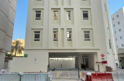 بناية كاملة - استوديو للبيع في فريج بن محمود الشمالي - فريج بن محمود - الدوحة