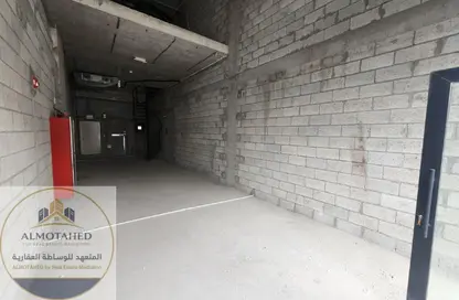 Shop - Studio - 1 Bathroom for rent in Old Airport 43 - Old Airport Road - Doha