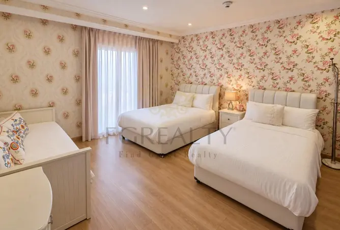62860360 - Property Image 2