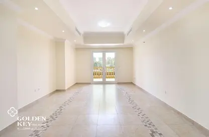Apartment - 2 Bedrooms - 3 Bathrooms for rent in West Porto Drive - Porto Arabia - The Pearl Island - Doha