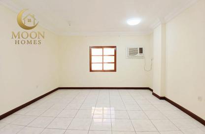Apartment - 2 - 2 for rent in Al Mansoura - Al Mansoura - Doha
