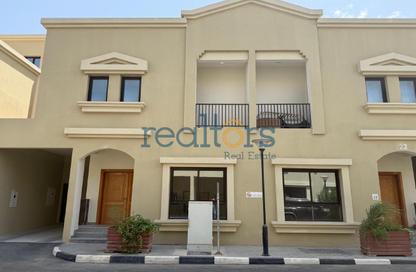 مجمع سكني - 5 غرف نوم - 4 حمامات للايجار في شارع المرخية - المرخية - الدوحة