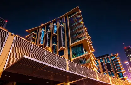 Townhouse - 3 Bedrooms - 4 Bathrooms for sale in Seef Lusail Tower 1 - Seef Lusail - Lusail City - Lusail