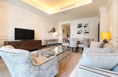 شقة - 2 غرف نوم - 4 حمامات للايجار في The St. Regis Marsa Arabia Island - Marsa Arabia - جزيرة اللؤلؤة - الدوحة