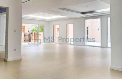 Villa - 4 Bedrooms - 5 Bathrooms for rent in West Bay Lagoon Villas - West Bay Lagoon - West Bay Lagoon - Doha