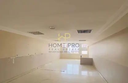 Shop - Studio - 1 Bathroom for rent in Al Gharrafa - Al Gharrafa - Doha