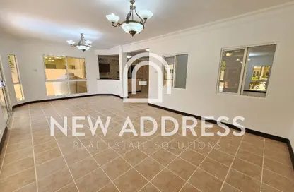 فيلا - 4 غرف نوم - 4 حمامات للايجار في الوعب - الدوحة