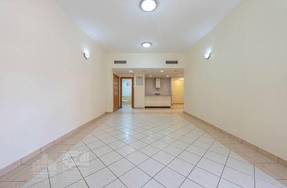 Apartment - 2 Bedrooms - 2 Bathrooms for rent in Barwa City - Mesaimeer - Doha Apartment - 2 Bedrooms - 2 Bathrooms for rent in Barwa City - Mesaimeer - Doha
