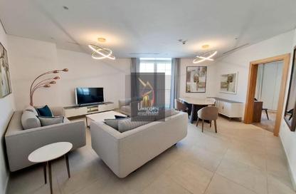 Apartment - 2 Bedrooms - 3 Bathrooms for rent in Floresta Gardens - Floresta Gardens - The Pearl Island - Doha