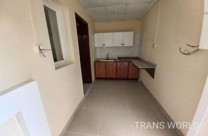 Apartment - Studio - 1 Bathroom for rent in Mamoura 18 - Al Maamoura - Doha
