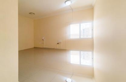 Apartment - 5 - 3 for rent in Muntazah 7 - Al Muntazah - Doha