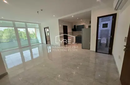 Apartment - 1 Bedroom - 2 Bathrooms for rent in Al Sadd Road - Al Sadd - Doha