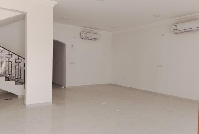 61786854 - Property Image 3
