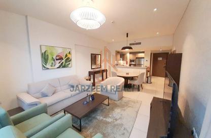 Apartment - 1 Bedroom - 1 Bathroom for rent in Ramada Commercial Building - Al Rawabi Street - Al Muntazah - Doha