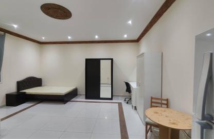 Apartment - Studio - 1 Bathroom for rent in Al Nuaim Compound - Al Duhail North - Al Duhail - Doha Apartment - Studio - 1 Bathroom for rent in Al Nuaim Compound - Al Duhail North - Al Duhail - Doha