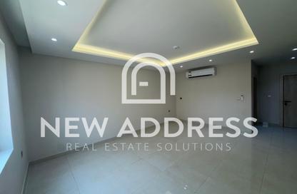 Apartment - 2 Bedrooms - 2 Bathrooms for rent in Madinat Khalifa South - Madinat Khalifa - Doha