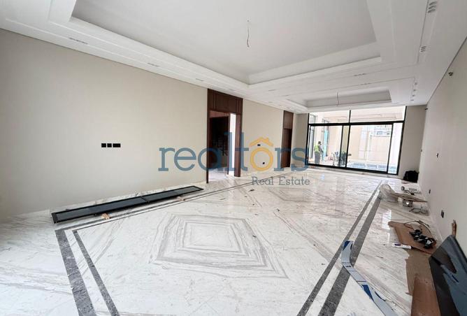 54927205 - Property Image 2