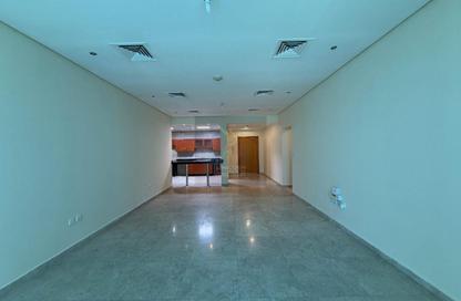 Apartment - 2 - 4 for rent in Zig Zag Tower B - Zig Zag Towers - West Bay - Doha