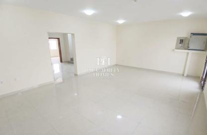 Villa - 5 Bedrooms - 5 Bathrooms for rent in Umm Al Amad - Umm Al Amad - Al Shamal