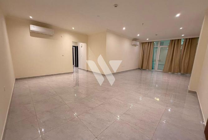 58576190 - Property Main Image