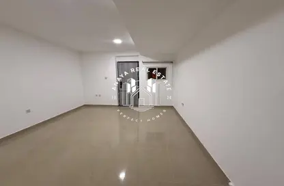 Apartment - Studio - 1 Bathroom for rent in Al Luqta - Al Luqta - Doha