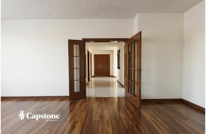 Apartment - 2 Bedrooms - 2 Bathrooms for rent in Thabit Bin Zaid Street - Al Mansoura - Doha
