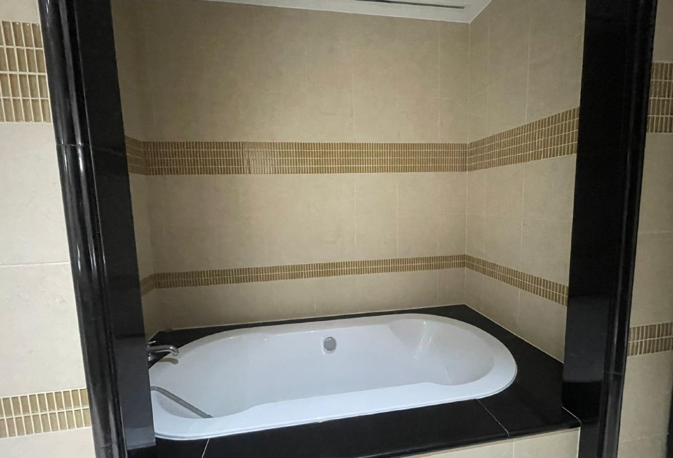 SUPER LUXURIOUS 3+MAID SF BIG TERRACE SEA VIEW AVB thumbnail 15