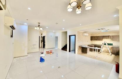 Villa - 4 Bedrooms - 5 Bathrooms for rent in Al Kheesa - Al Kheesa - Umm Salal Mohammed