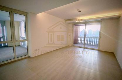Apartment - 2 Bedrooms - 3 Bathrooms for rent in Viva Central - Viva Bahriyah - The Pearl Island - Doha