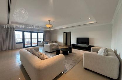 Apartment - 2 Bedrooms - 3 Bathrooms for rent in East Porto Drive - Porto Arabia - The Pearl Island - Doha