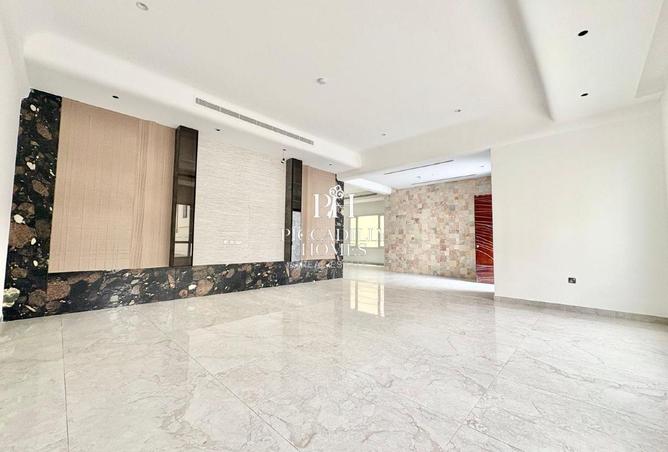 60779124 - Property Main Image
