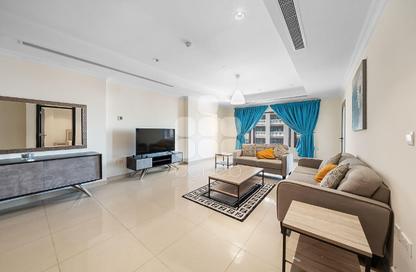 Apartment - 1 Bedroom - 2 Bathrooms for rent in East Porto Drive - Porto Arabia - The Pearl Island - Doha