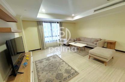 Apartment - 1 Bedroom - 2 Bathrooms for rent in West Porto Drive - Porto Arabia - The Pearl Island - Doha