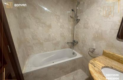 Apartment - 2 Bedrooms - 3 Bathrooms for rent in Fereej Bin Mahmoud North - Fereej Bin Mahmoud - Doha