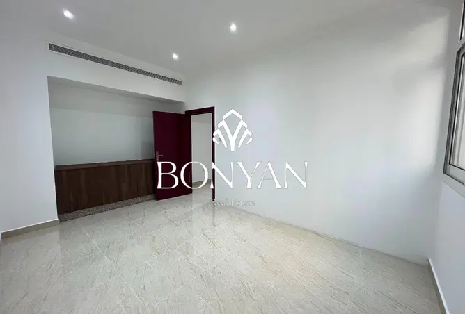 60893272 - Property Image 2