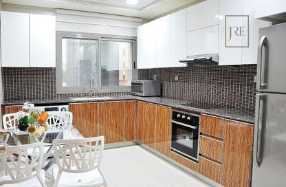 Apartment - 2 Bedrooms - 2 Bathrooms for rent in Al Sadd Road - Al Sadd - Doha