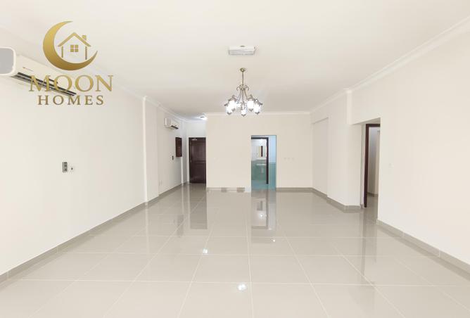 998870 - Property Image 2