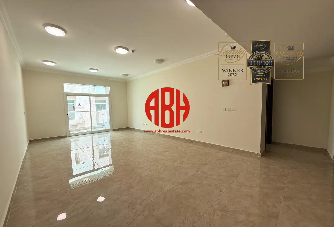52913310 - Property Main Image