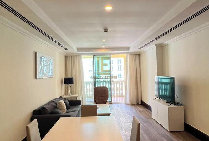 57032418 - Property Image 3