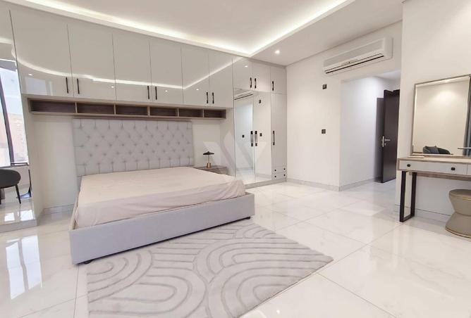 54008708 - Property Image 3