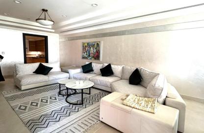 Apartment - 2 Bedrooms - 2 Bathrooms for rent in East Porto Drive - Porto Arabia - The Pearl Island - Doha