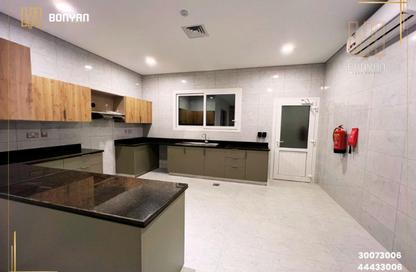 Villa - 7 Bedrooms - 7+ Bathrooms for rent in Al Kheesa - Al Kheesa - Umm Salal Mohammed