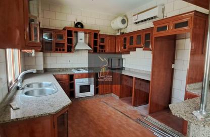 Apartment - 3 Bedrooms - 2 Bathrooms for rent in New Salata - Salata - Doha