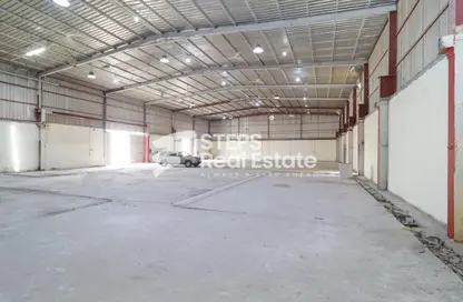 Warehouse - Studio for rent in Industrial Area 1 - Industrial Area - Doha